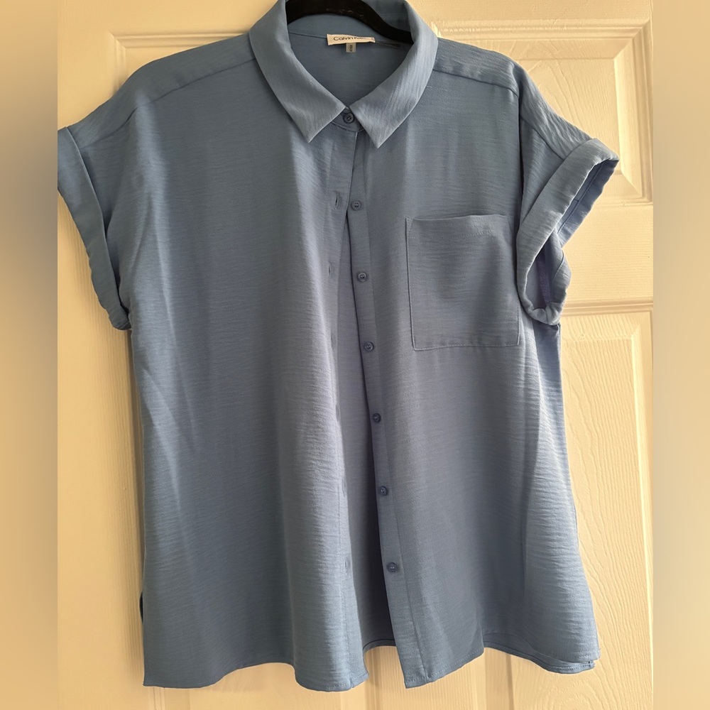 Women’s Blue Short Sleeve Shirt